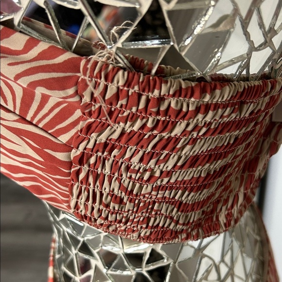ACOA Red and White Zebra 2 piece Skirt and Bandeau Set M - Picture 5 of 6